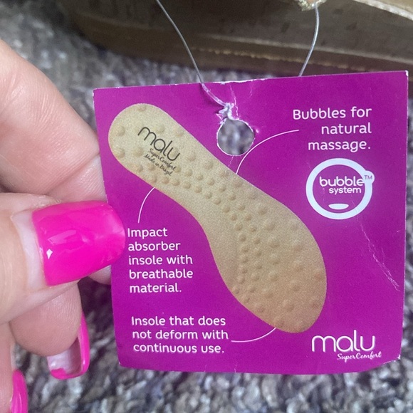 Malu Super Comfort Wedge Sandals sz 9 NWT Natural Massage Impact Absorbing - Picture 7 of 7
